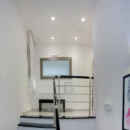 Onix Aparthotel