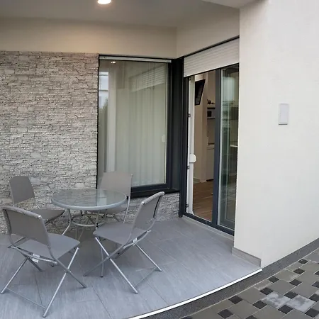 Aparthotel Onix 3*